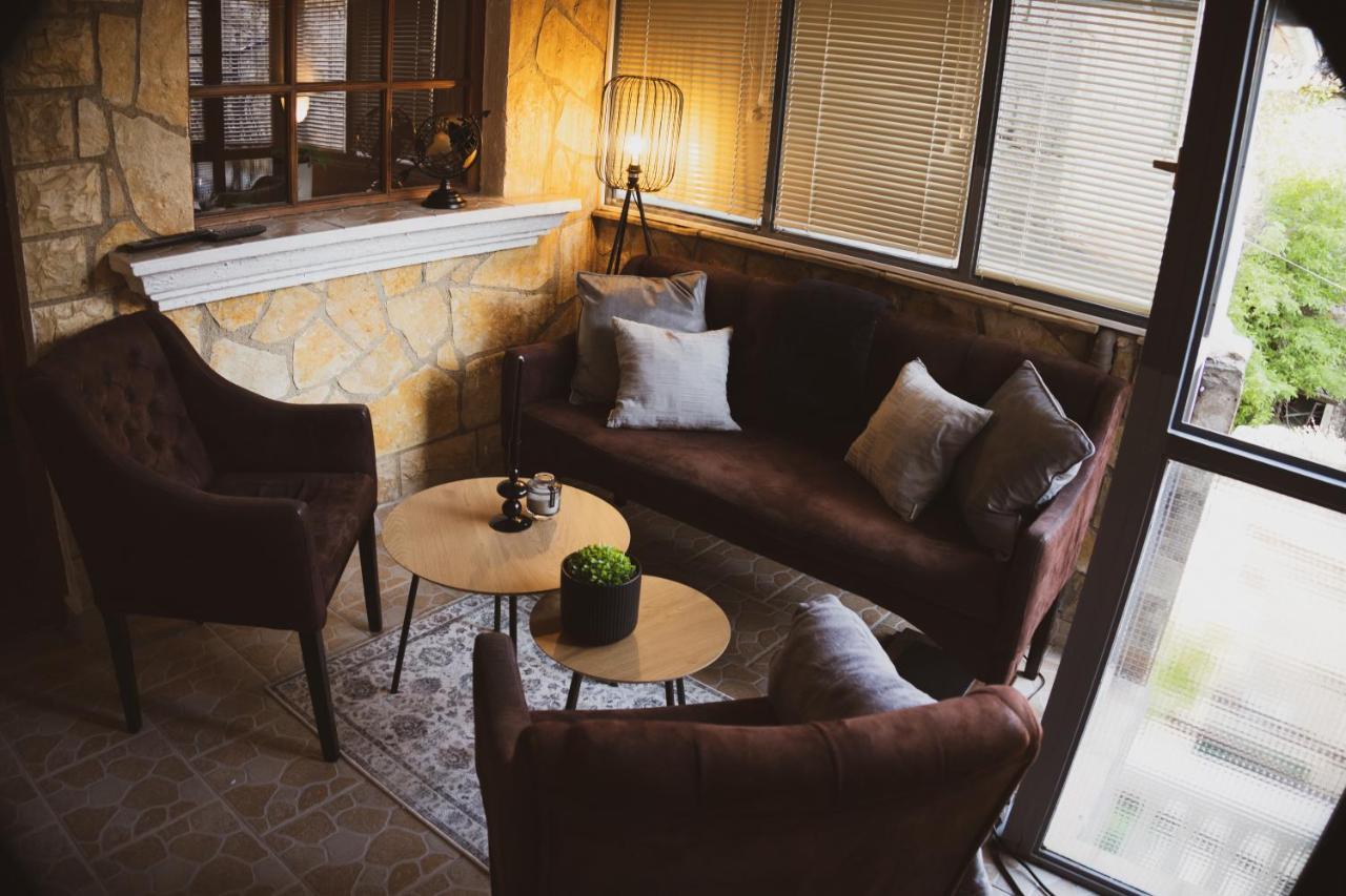 Apartamento Scardona Rustica, Bed & Breakfast With Jacuzzi, Bbq And Free Parking In Skradin, Krka Exterior foto